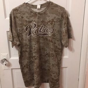 San Diego Padres Camouflage Shirt (BIN K)